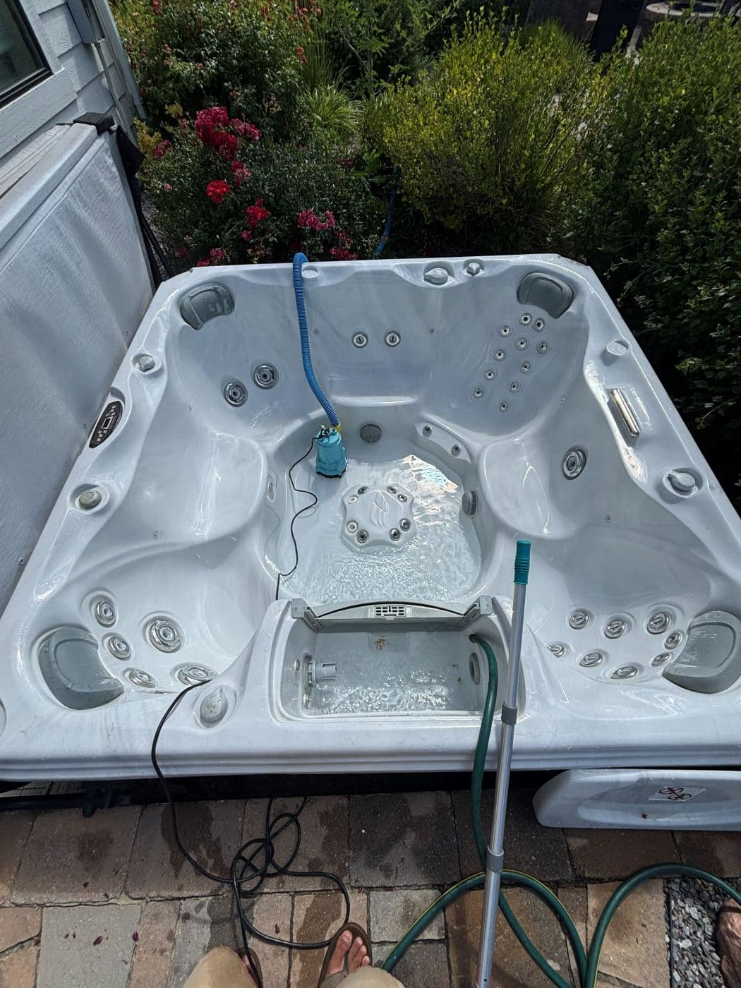 Hot Tub Maintenance in Hard Water Areas Like Utah
